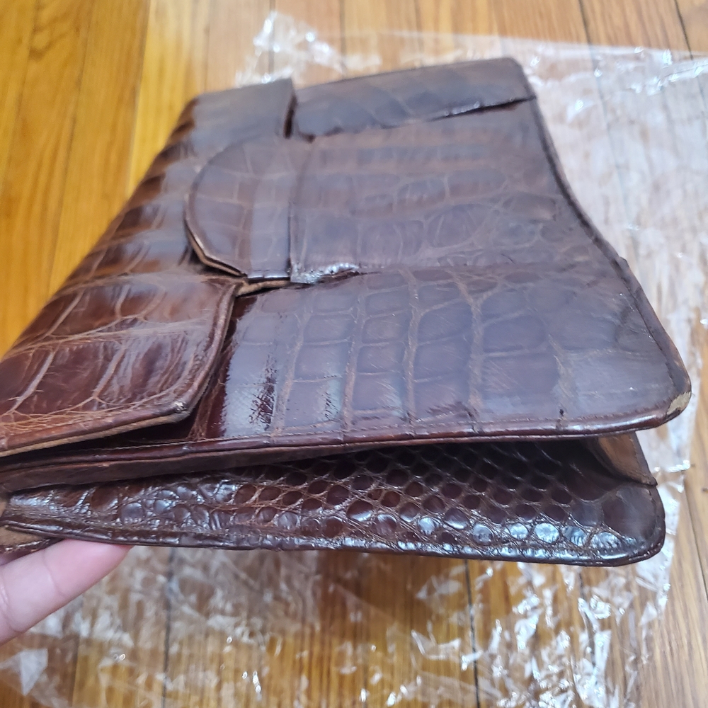 Vintage Genuine Alligator Pattern Brown Clutch Ma… - image 4